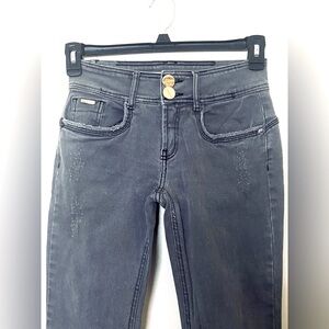 - LANCA PERFUME JEANS! Distressed double button/zipper closure. 5 pocket.M…